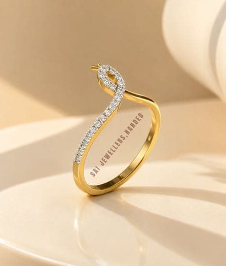 Twist Gold Ring