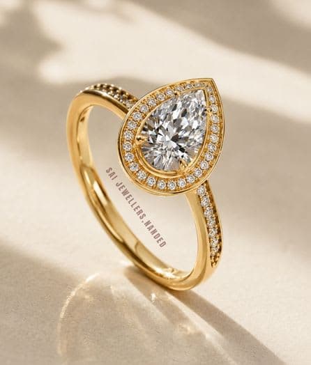 Pear Halo Gold Ring