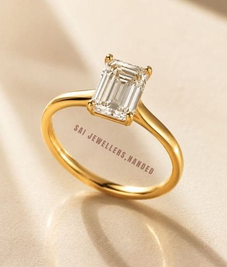 Emerald Solitaire Gold Ring